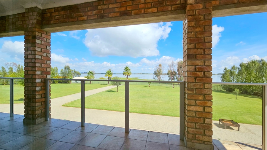 3 Bedroom Property for Sale in Oranjeville Free State